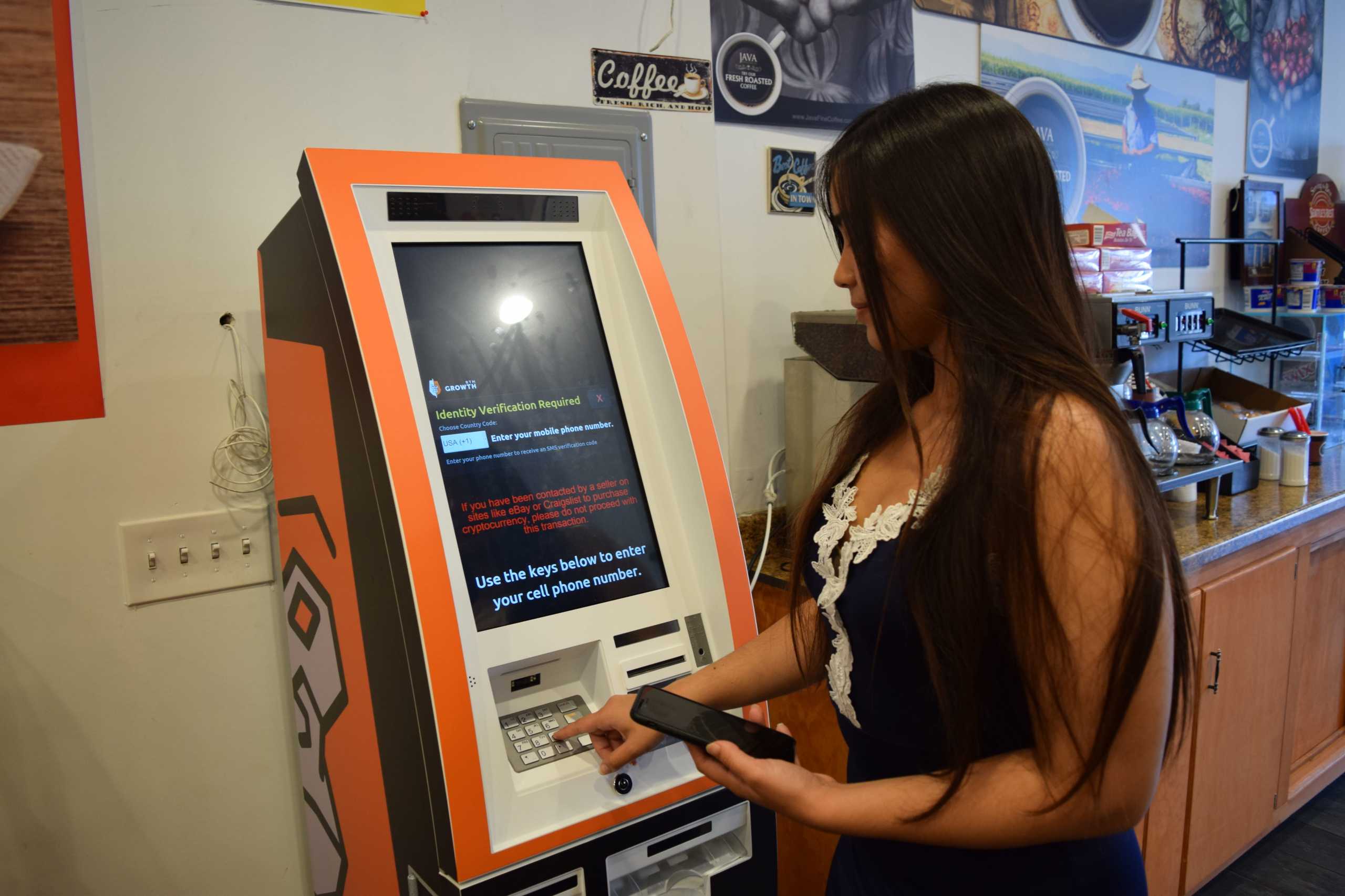 withdraw bitcoin from atm